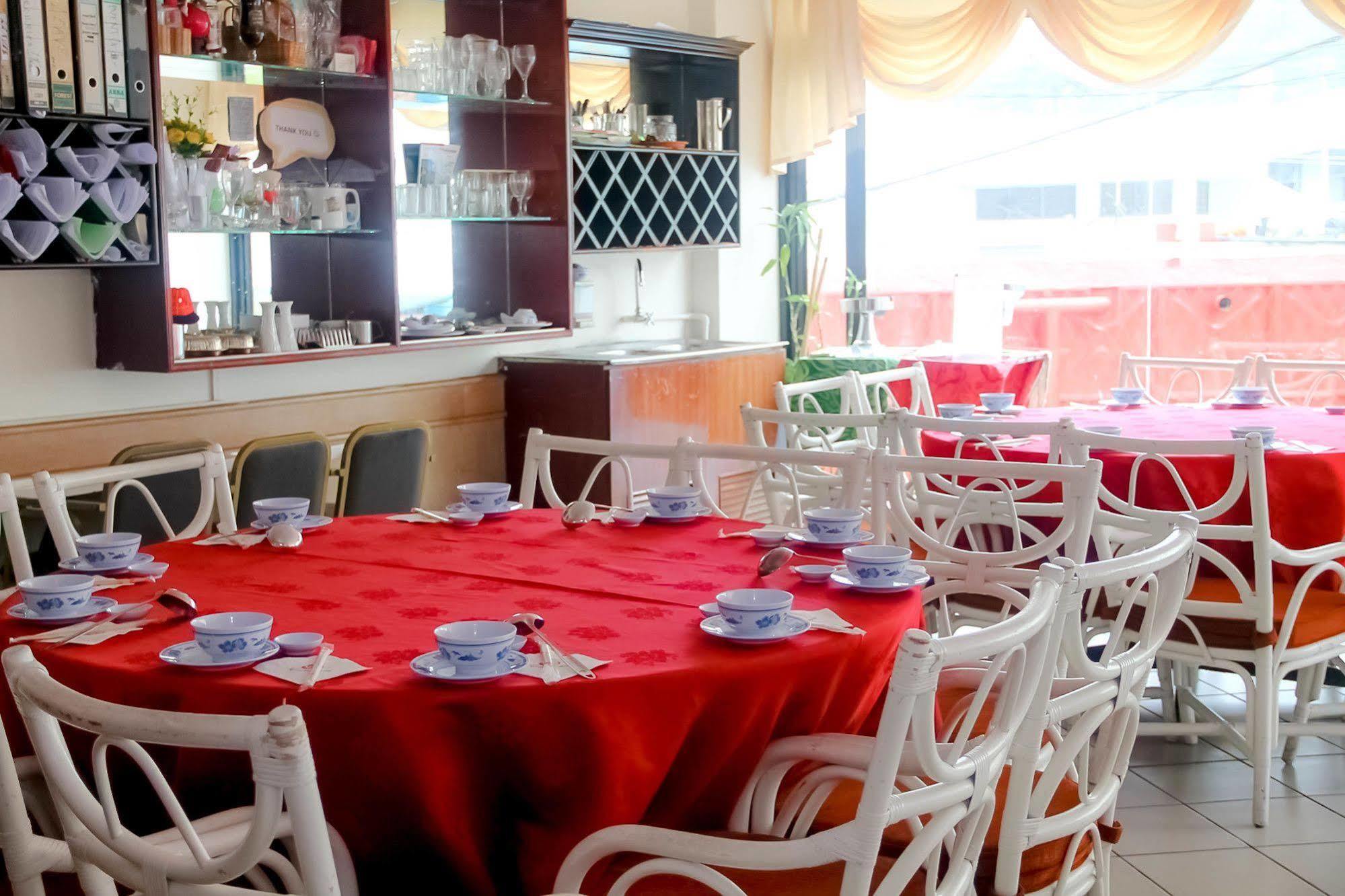 Hotel Rosa Passadena Cameron Highlands Buitenkant foto
